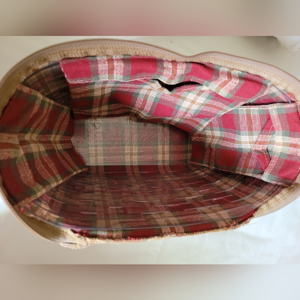 Longaberger Medium Boardwalk Basket Purse with Protector and 7 Liners, GUC - Picture 12 of 15